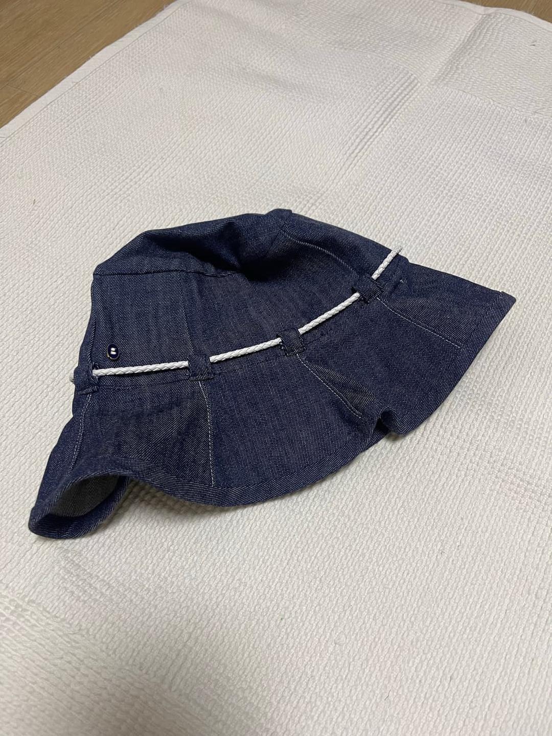 고로고라 버킷햇