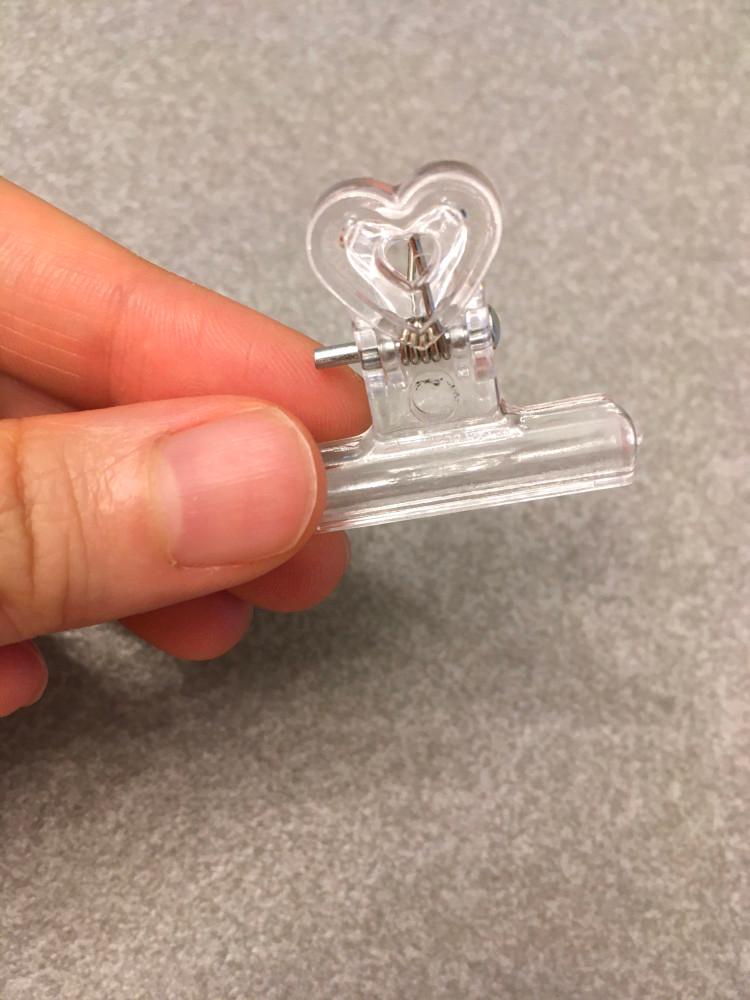 투명 하트 집게