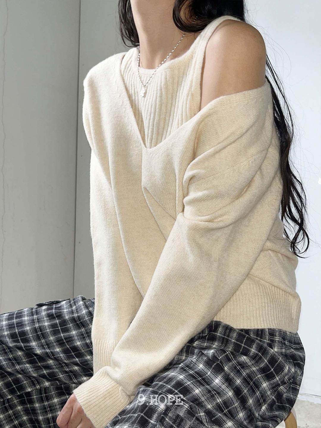 김아홉 Deep V 소프트 니트 SET