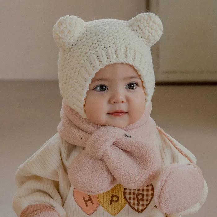 오브리 스노우 아기 네키