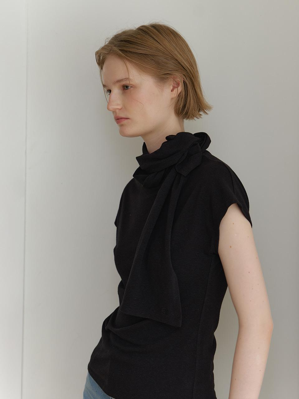 Amber muffler cap sleeve top_BK