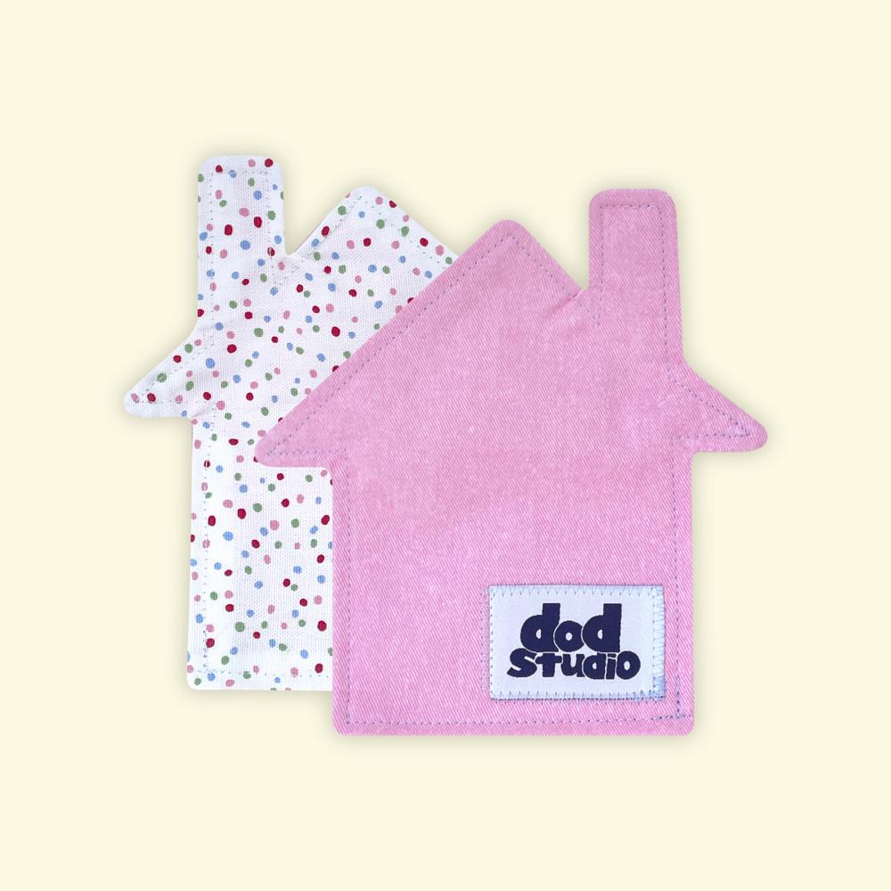 House tea coaster (pink dot)