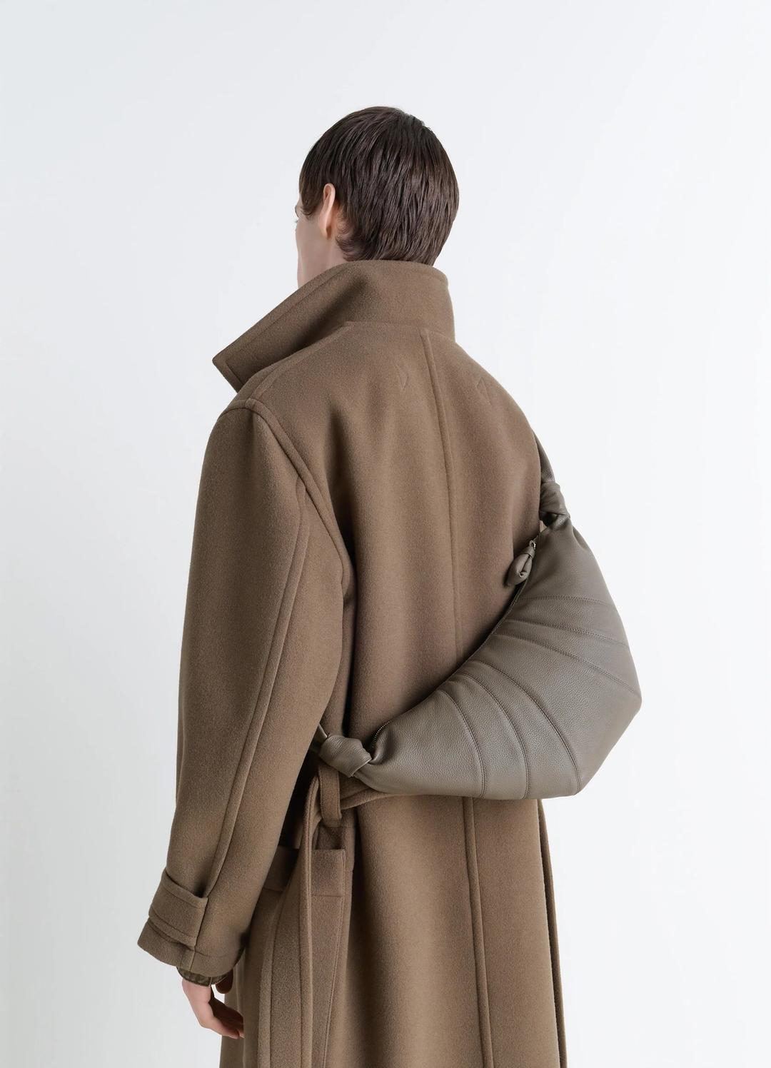 미디엄 크루아상 백 - OS