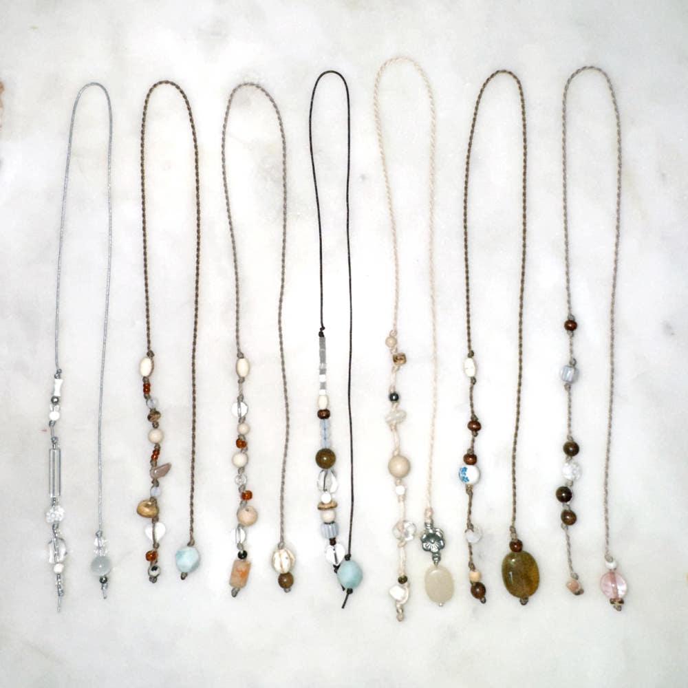 오무무 OMUMU 끈책갈피 할인전 원석 비즈 매듭 끈갈피