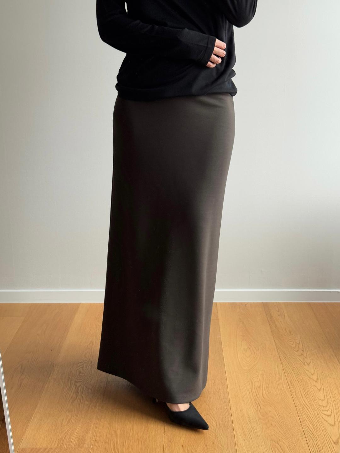 SOFT MAXI SKIRT
