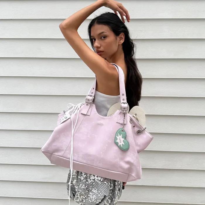 Becky / Powder Pink