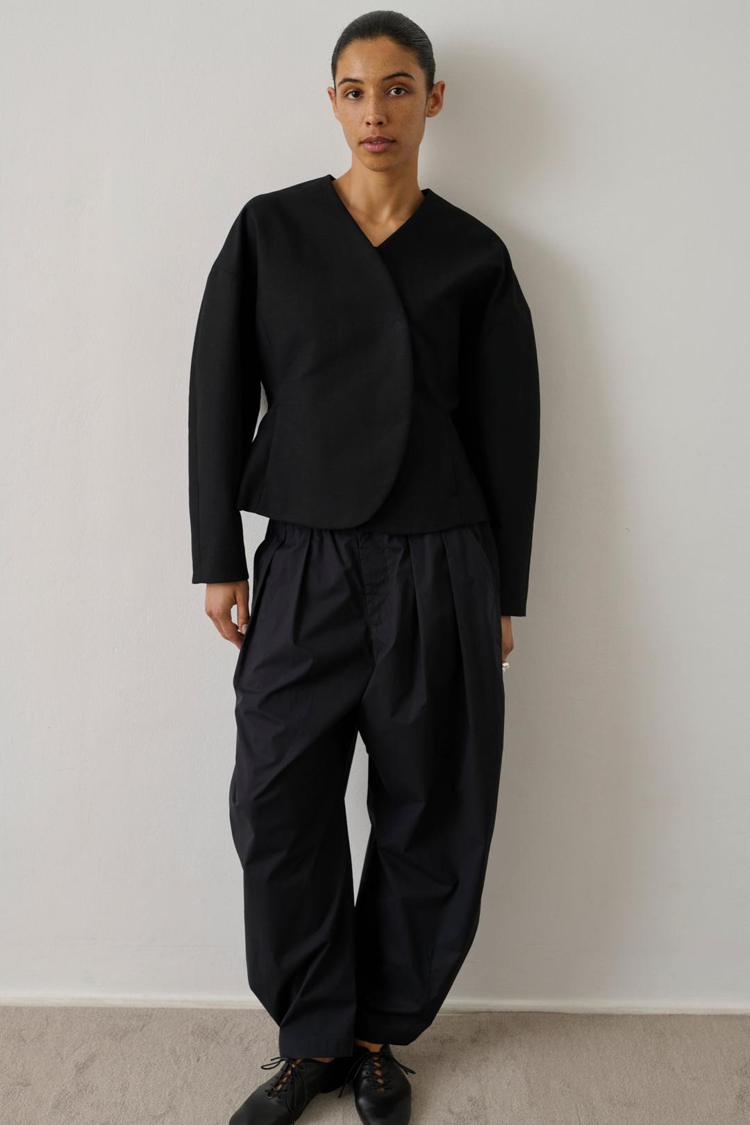 BLACK IRA JACKET - 34