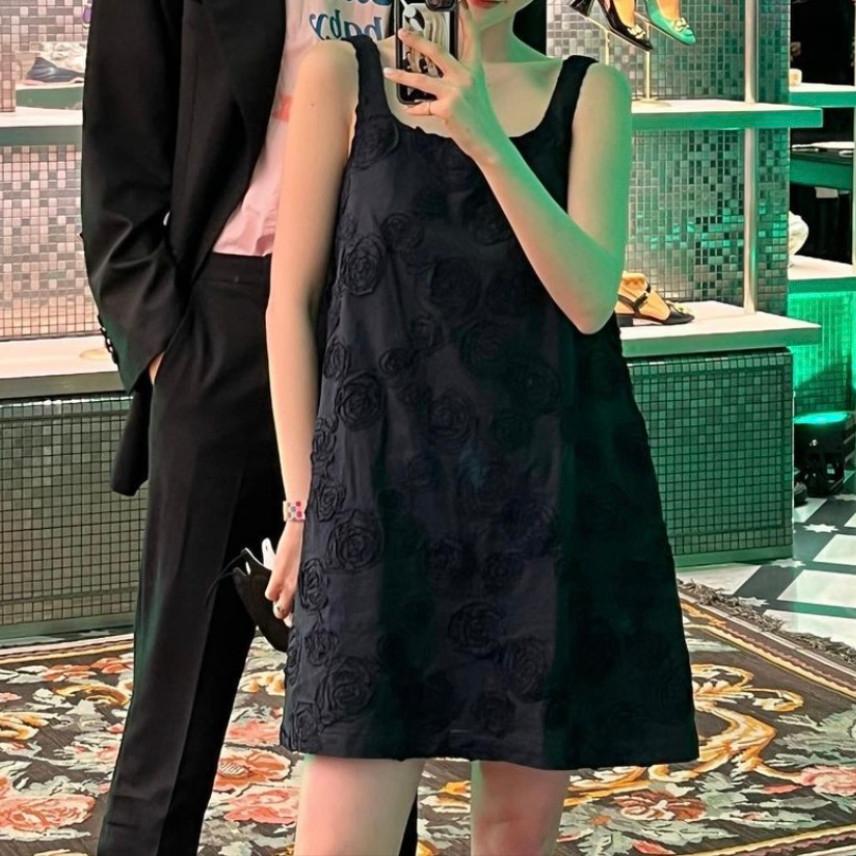 문선 Flower Embroidery Mini Dress