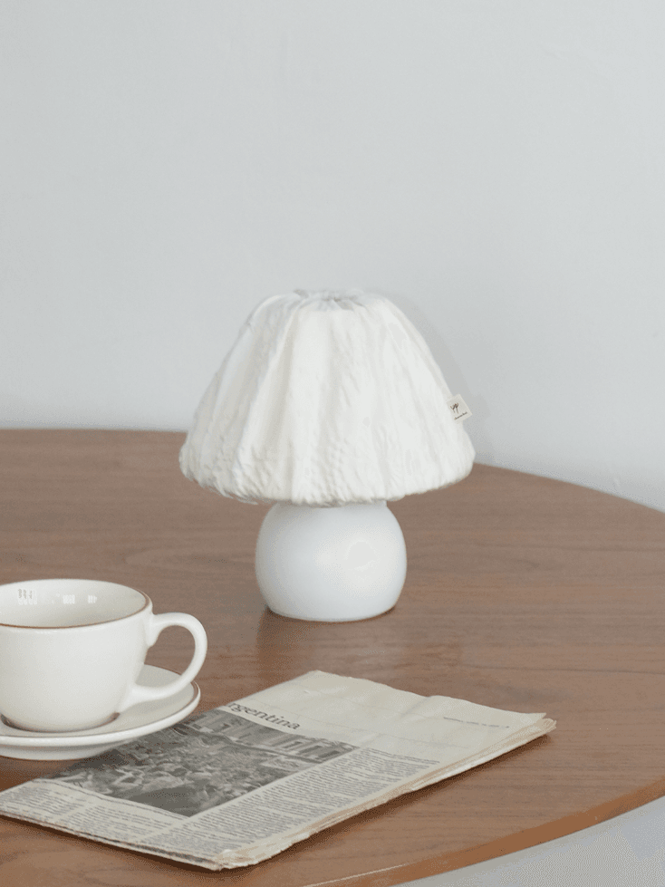Water lily lamp