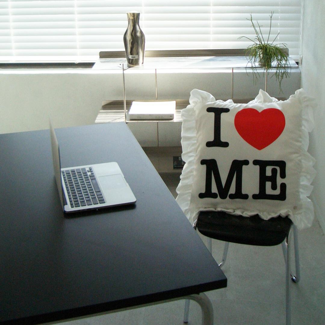 (B-grade) I♥ME cushion cover