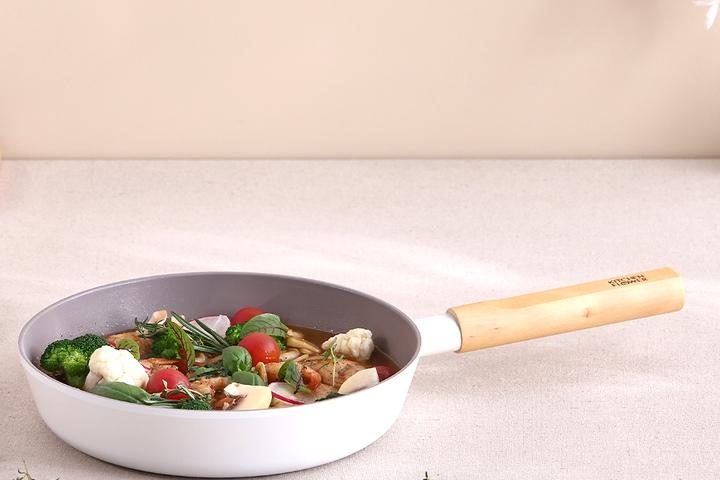 쿠킨 IH 인덕션  모카우드  후라이팬 24cm