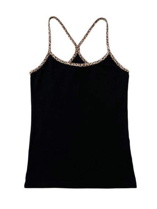 pattern line detail top