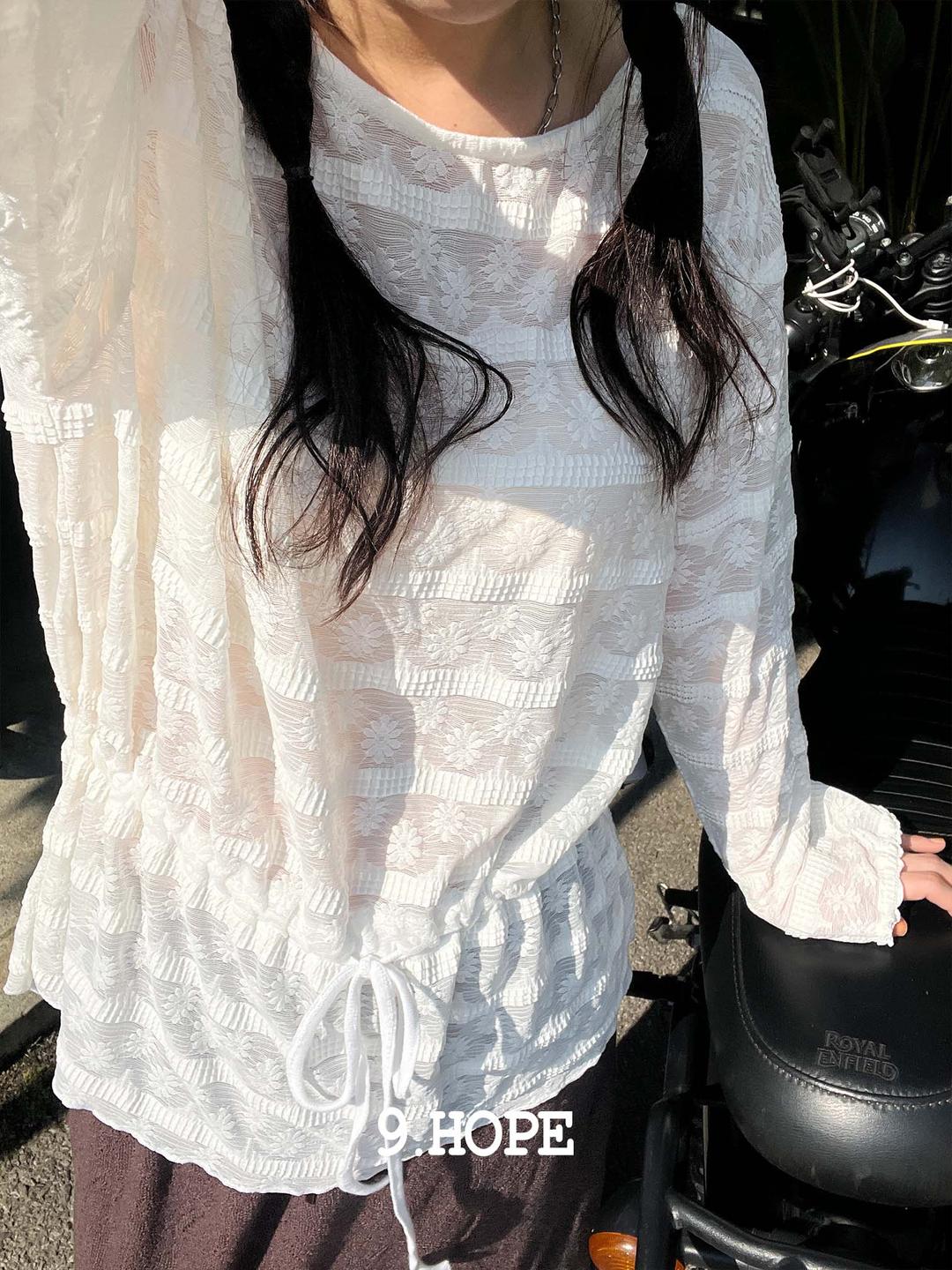 김아홉 [9.hope] 수플레 off lace top (s/s)