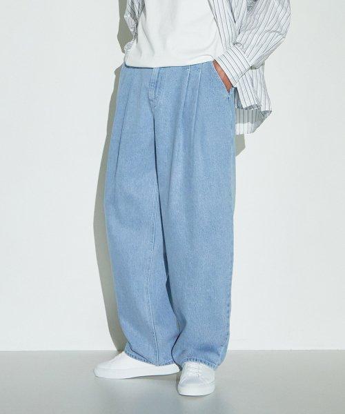 투턱 와이드 데님팬츠 라이트블루