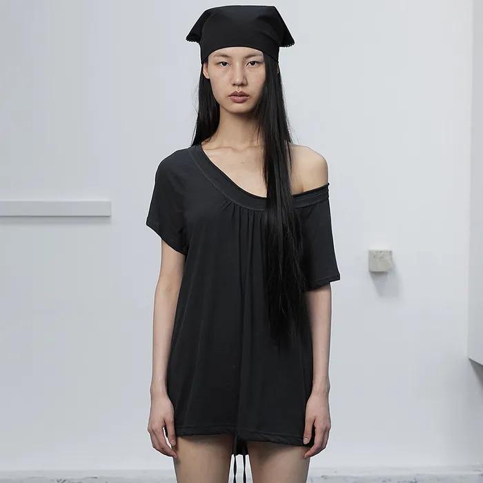 ROUND DRAWSTRING HEM TOP / CHARCOAL