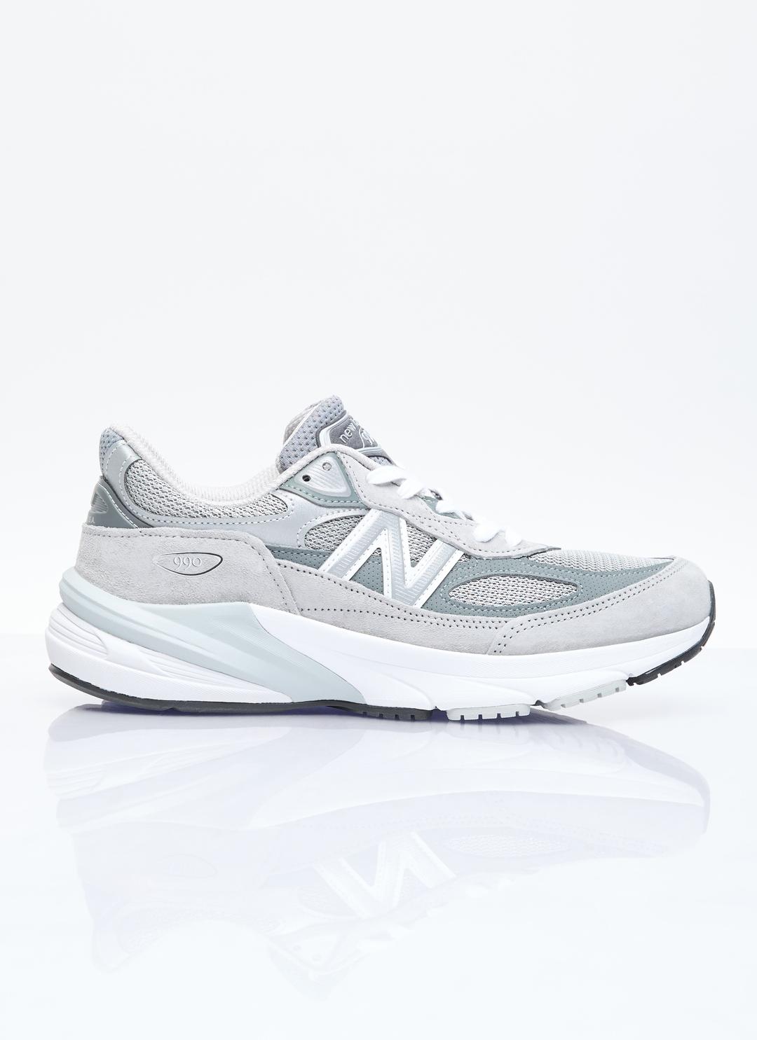 990v6 Sneakers