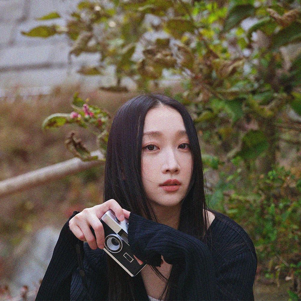 [어로어] 다회용카메라 입문 필름카메라 (플래시) 선물포장 전용파우치 건전지 제공