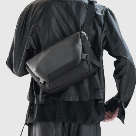 이런 상품 어때요? 마테마틱 호크 C18 슬링백 크로스백 메신저백 가방