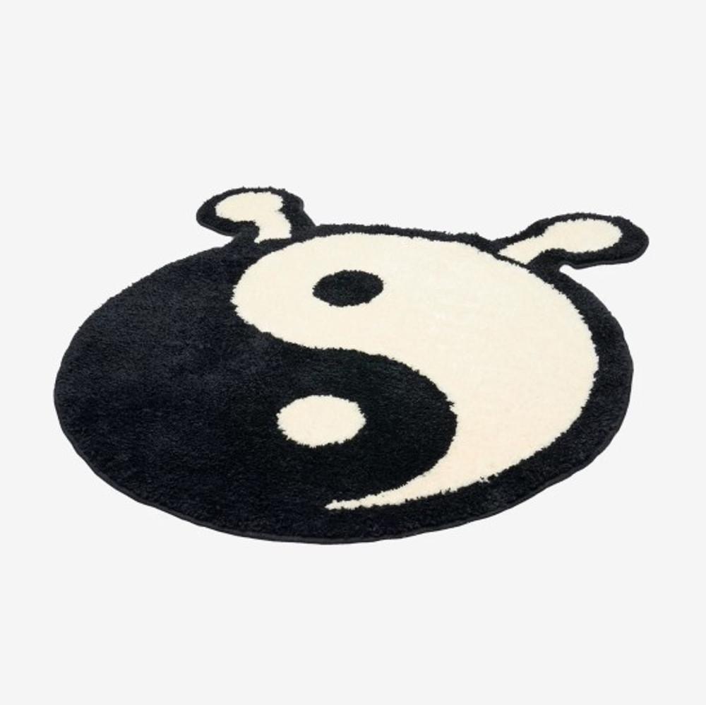 더바이닐하우스 음양 러그 화이트