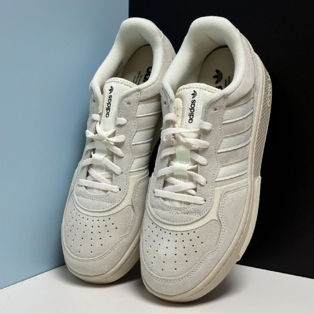 아디다스 오리지널 courtic 코틱 그레이 스웨이드 남여공용스니커즈 GX4367