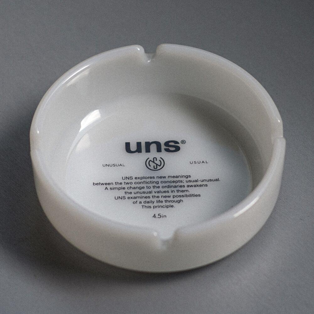 베이직 밀크글라스 4.5인치 애쉬트레이 밀크