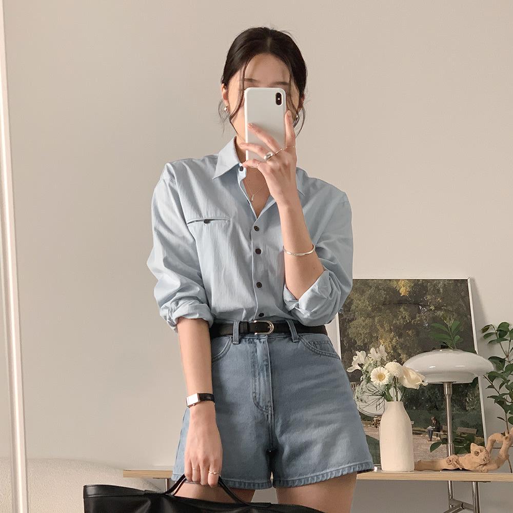 란데 버튼 포인트 데님 셔츠 (연청), (free)