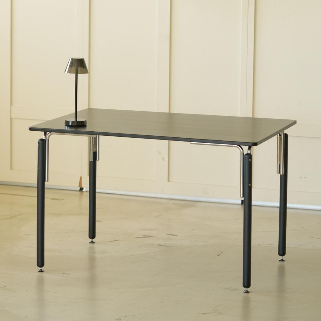 듀크 테이블 DUKE TABLE