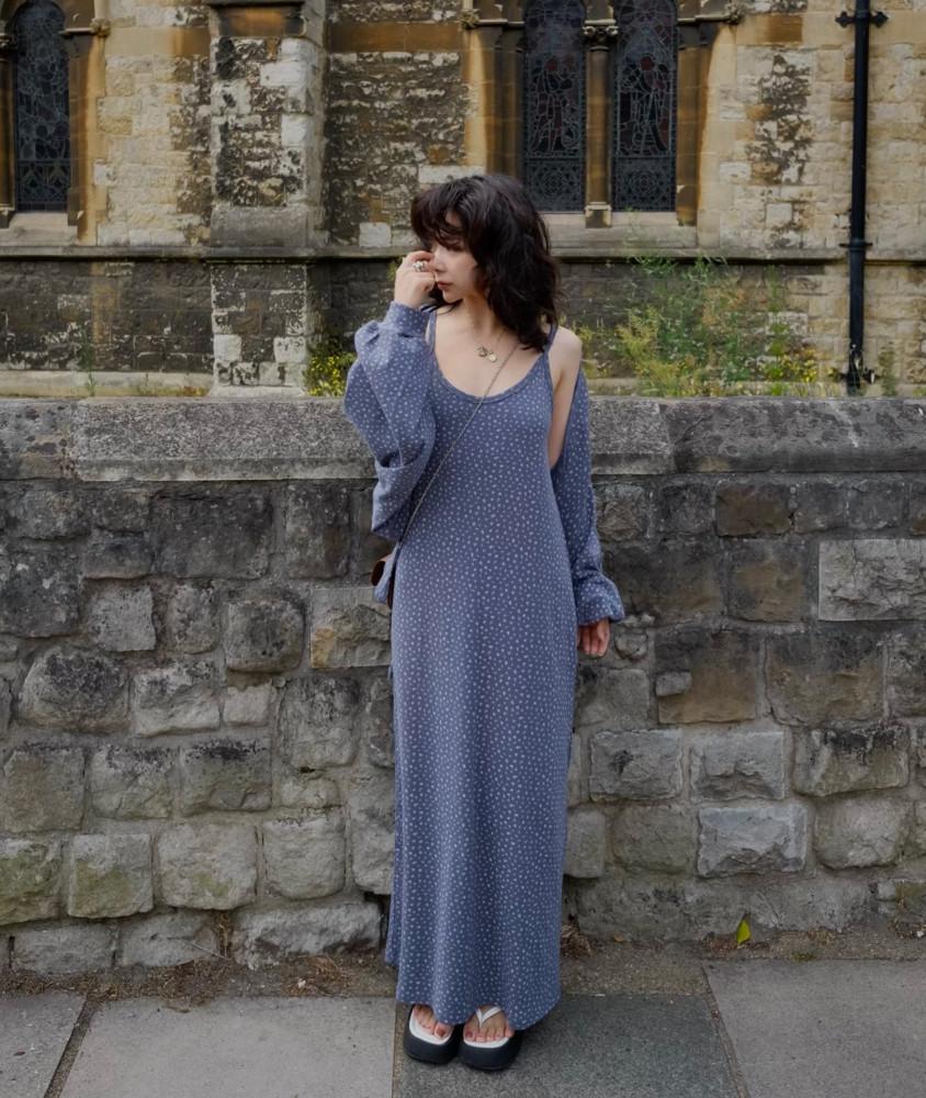 네이비 플라워 원피스 / Navy Floral Dress