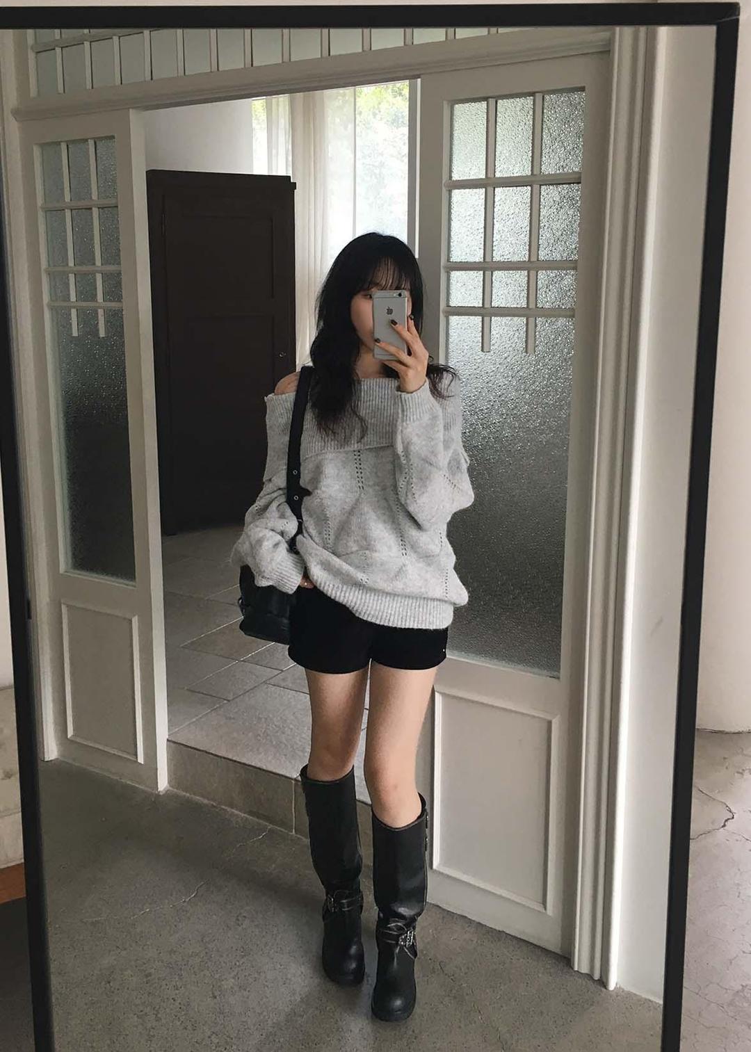 비비파크 [인생오프숄더ღ/흘러내림X]울 다이아 꽈배기 오프숄더 도톰 폭닥 루즈핏 니트(겨울/겨울옷/겨울니트/오프숄더/데이트룩/데일리룩/연말룩/여리핏/브라운)