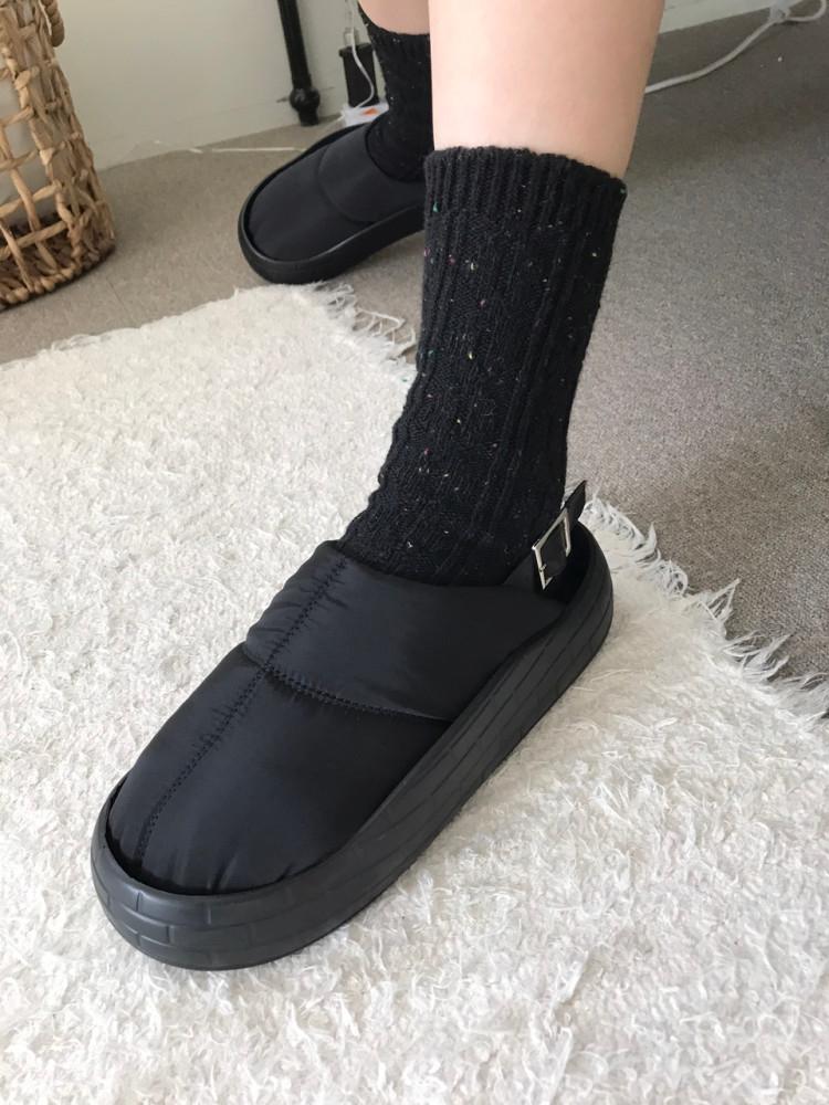[히피디피] black padding shoes