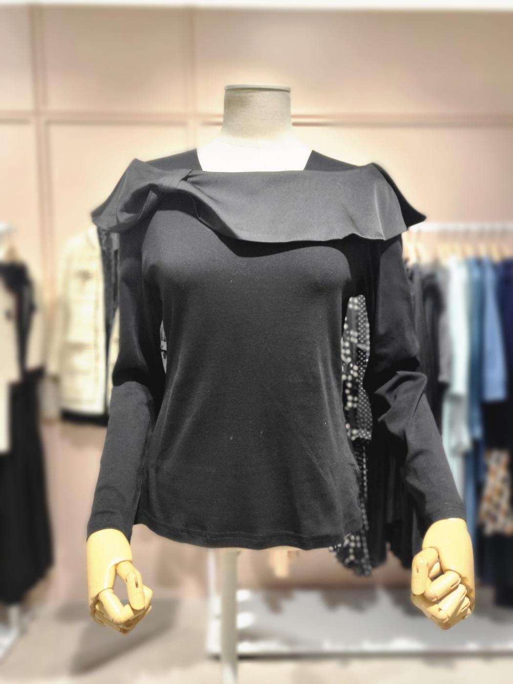 [샤틴]네크라인 포인트 티셔츠 S234B599