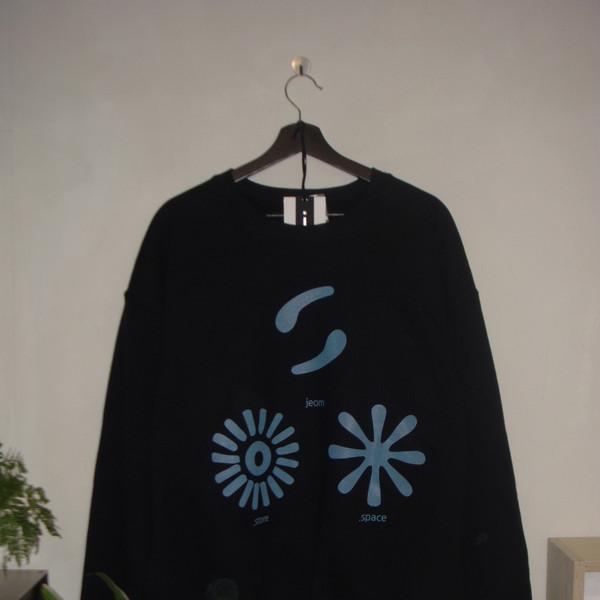 jeom. sweat shirt [black]