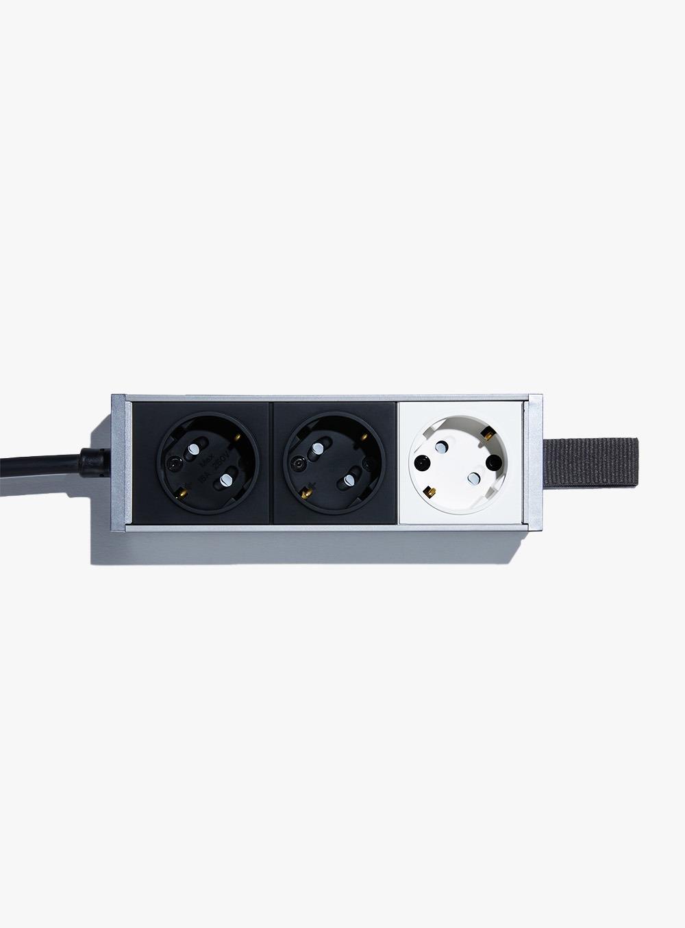 EXTENSION 3-SOCKET / YIN-YANG BLACK 1.5m