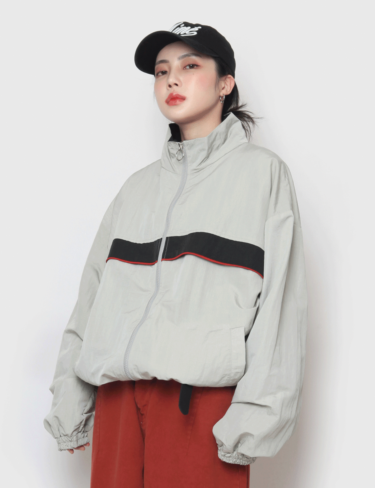 [UNISEX] 미드 배색 파이핑 집업