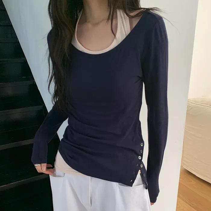 [2/13 순차배송][29CM 단독] 리브 홀터넥 레이어드 티셔츠 ( 네이비 )