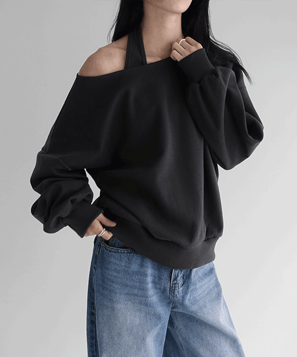 매니크 케스어 오버핏 오프숄더 맨투맨