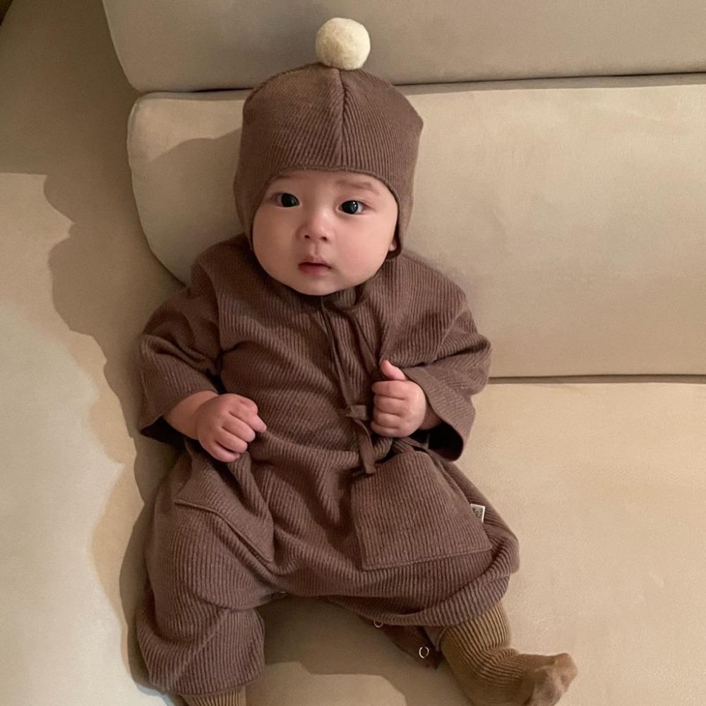 다쿠아즈 바디수트