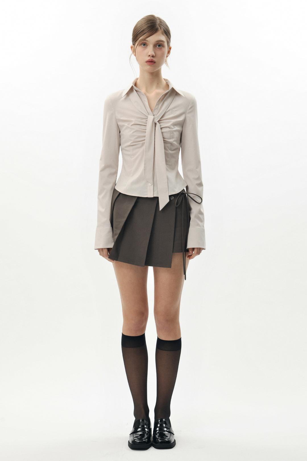 [12/26~] VIVIAN SCARF SHIRT beige