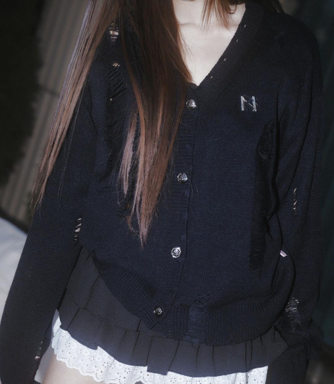 Bloom emblem demage Knit Cardigan