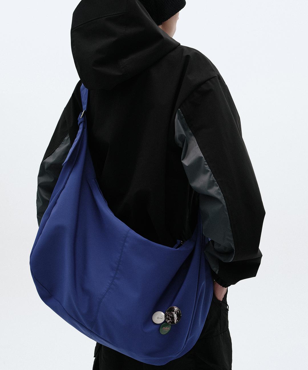 HALFMOON CROSS BAG [PURPLE]