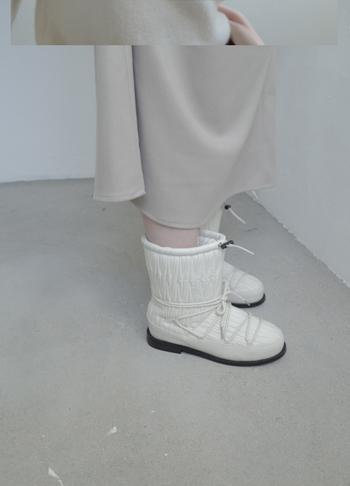 sledding stopper boots (2c)