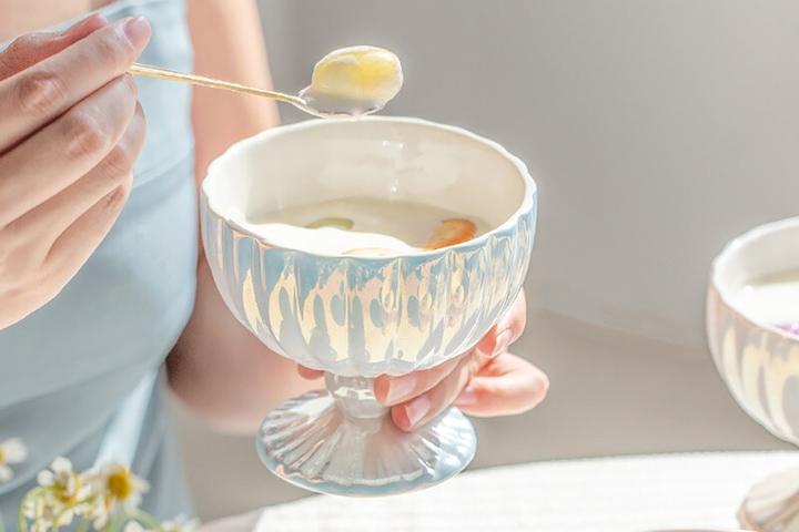 마들렌 고블렛 시리얼볼 세트 340ml (플라워 스푼 포함) 도자기 요거트볼