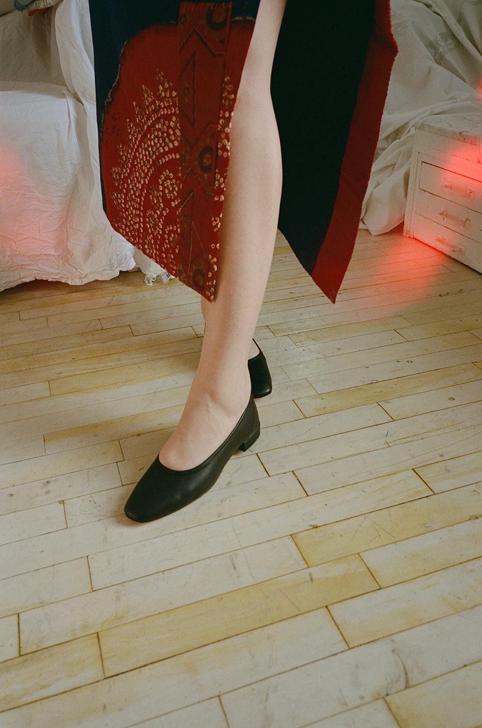 SERAFINA FLAT, BLACK - BLACK / 36