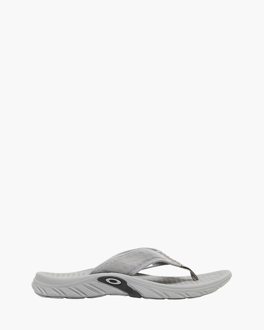 OPERATIVE FLIP FLOP (CEMENT)