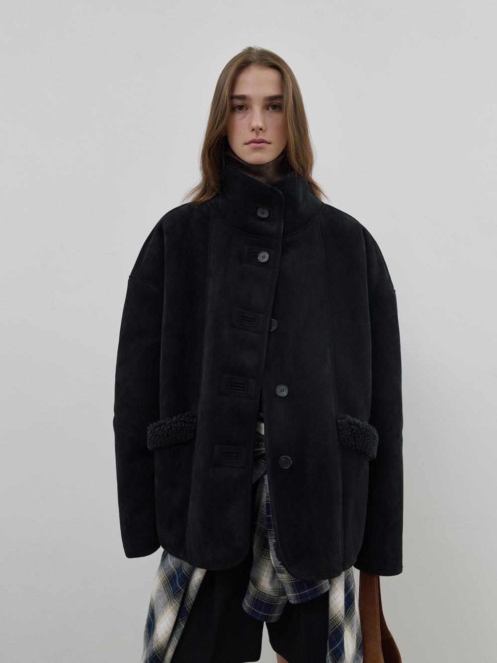 High Neck Shearling Mustang (black)