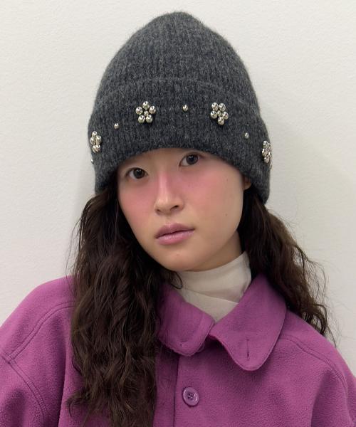 Beaded Petal Beanie [Gray]