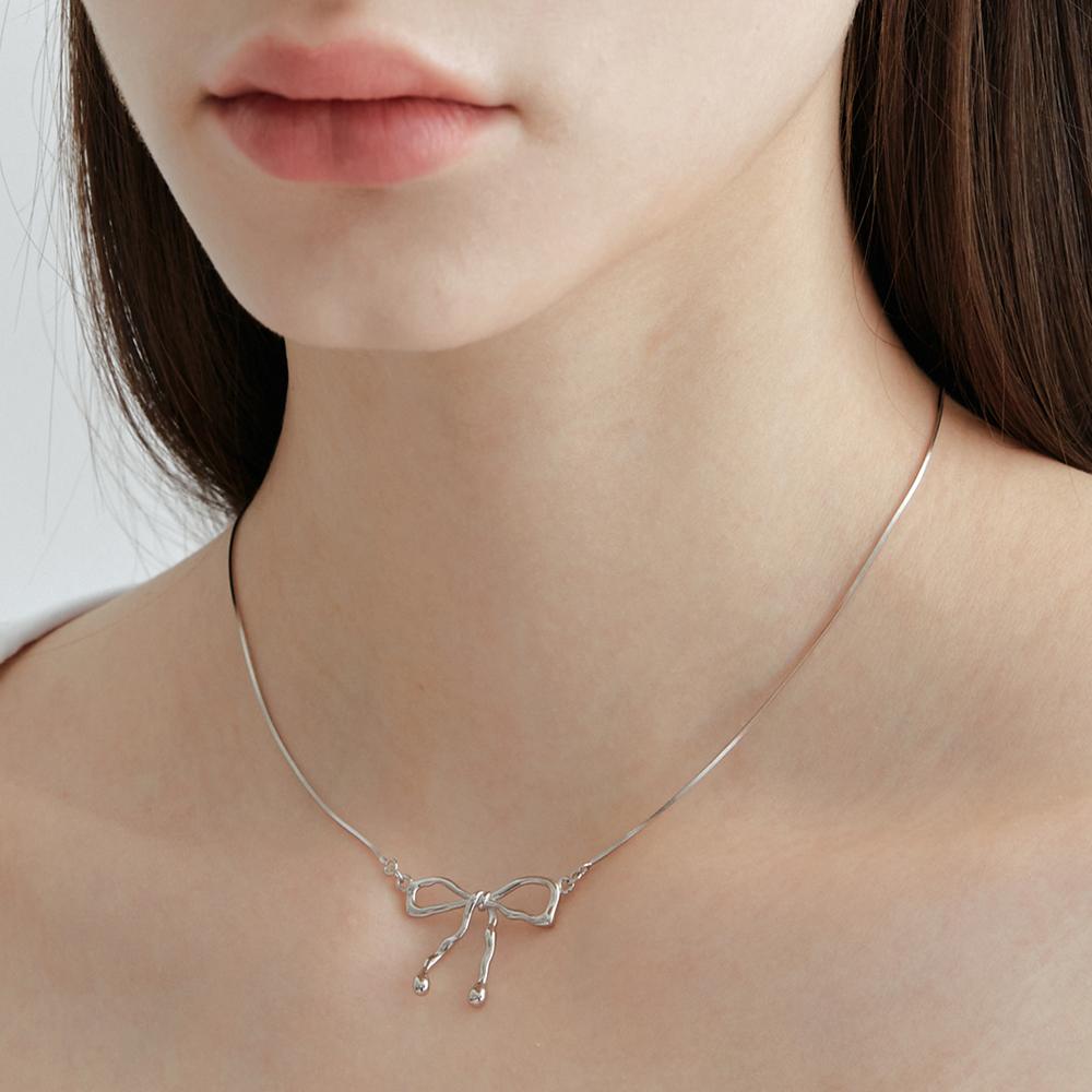 Flow Ribbon Necklace (Silver925)