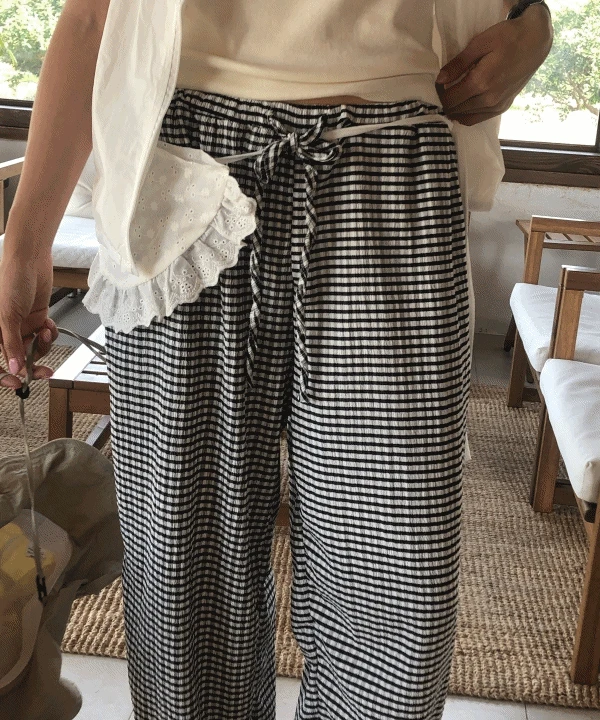 [국내제작/여름데일리팬츠✨] 체커 허리밴딩 체크패턴 여름 롱팬츠 얇은바지 1 color