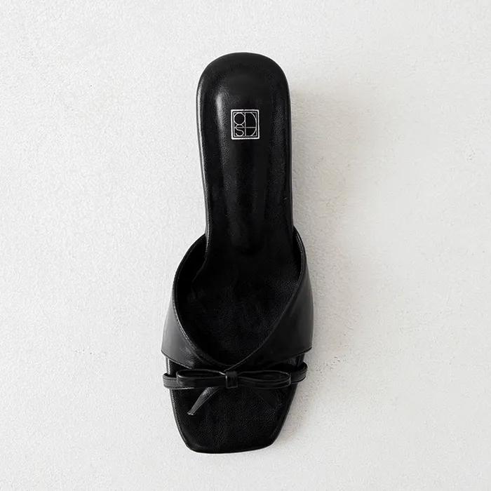 Classic Ribbon Mule (Black)