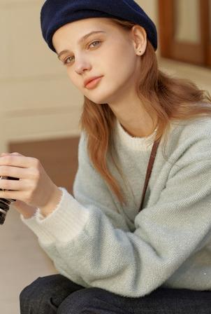 A FLUFFY SWEATSHIRT_MINT